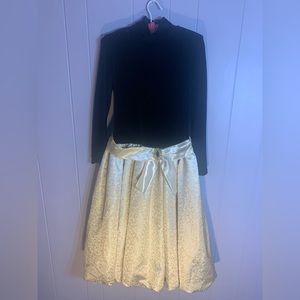 American Girl Children’s Outfit for the Holidays Size 14 with Cuffs and Collar